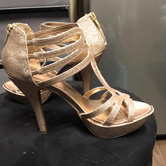 Sparkly Heels - Picture 2 of 2